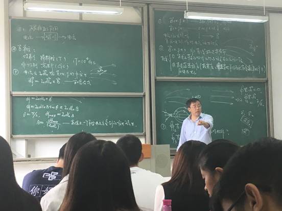 http://portal.gzhu.edu.cn/image/image_gallery?uuid=3a49034a-eb67-4648-89f0-03de60943a05&groupId=26297&t=1478131751481