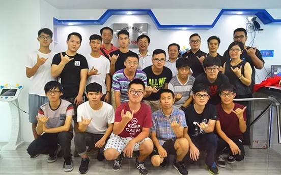 http://portal.gzhu.edu.cn/image/image_gallery?uuid=b777e55a-1033-4e01-80b8-b3a182934e95&groupId=26297&t=1501420081783