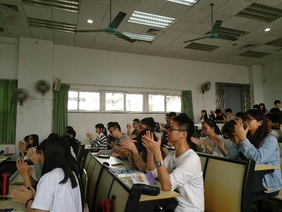 http://portal.gzhu.edu.cn/image/image_gallery?uuid=3d463314-d2cd-49eb-a5ad-fdaabb9d9ce8&groupId=26297&t=1490320681429